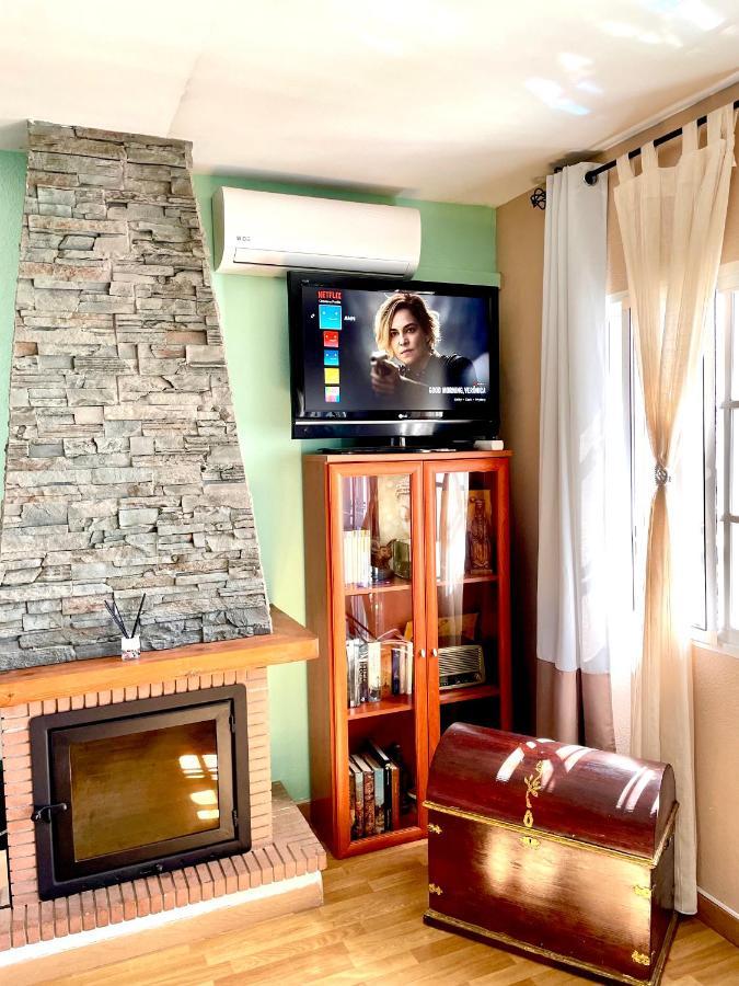 Cozy studio in benajarafe Bagian luar foto